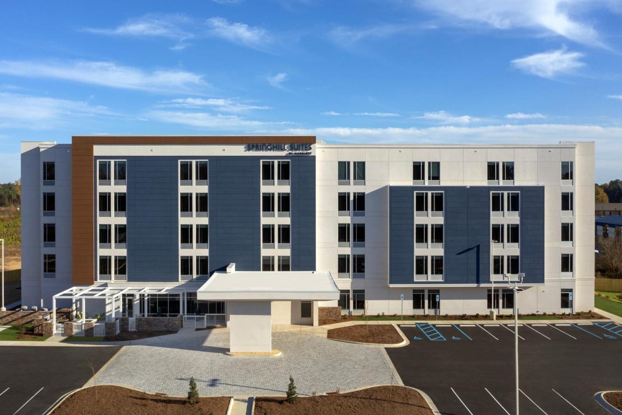 Springhill Suites By Marriott Fayetteville I-95 Εξωτερικό φωτογραφία